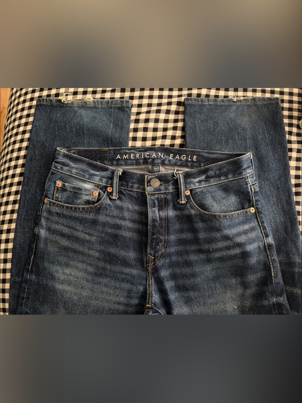 American Eagle Outfitters men’s Dark Blue Bootcut Jeans. Size 29/32